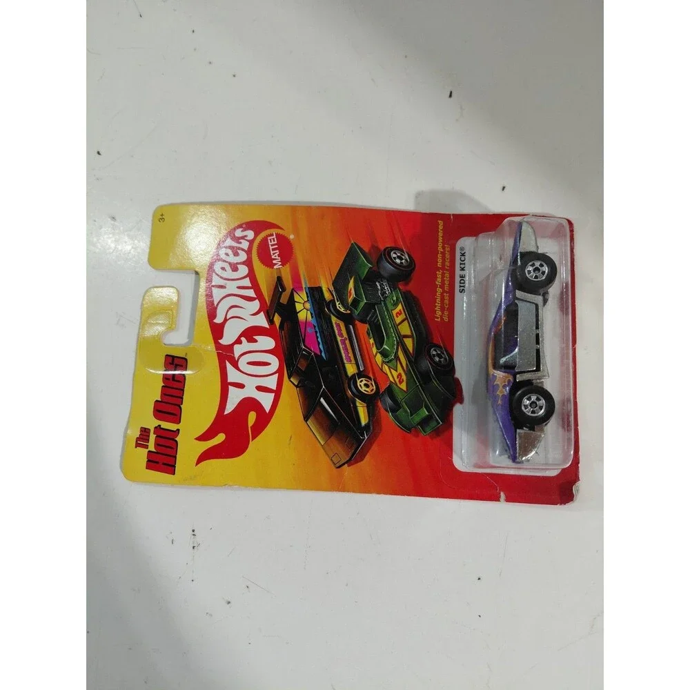 NIP Hot Wheels The Hot Ones 1:64 Die Cast Side Kick Car
